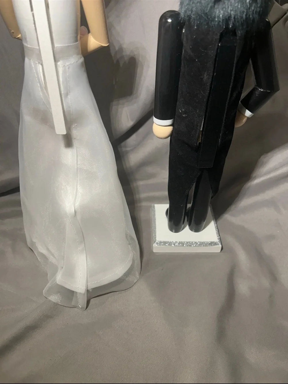 16-inch Bride and Groom Wedding Nutcracker Set